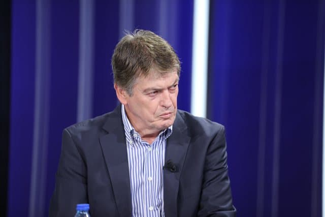 “Nga Gërdeci te 21 Janari”, Topi flet për përplasjet me Berishën