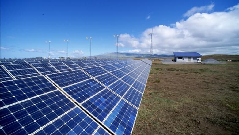 Debatet për parkun fotovoltaik në Kaninë, Këshilli Bashkiak i Vlorës e heq nga rendi i ditës