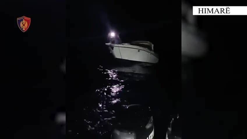 Skafi fundoset në Himarë, shpëtohen tre shtetas që rrezikuan të mbyteshin