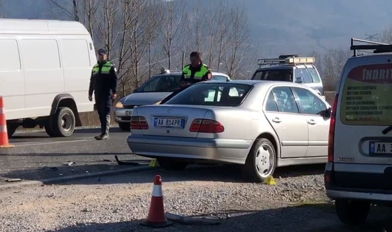 Përplasen tre makina në aksin Lezhë-Shkodër