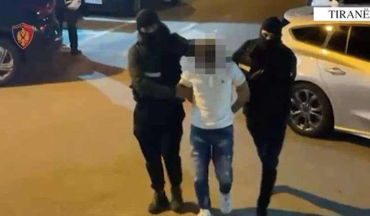 Shpërndante kokainë në Kamëz, arrestohet 22-vjeçari