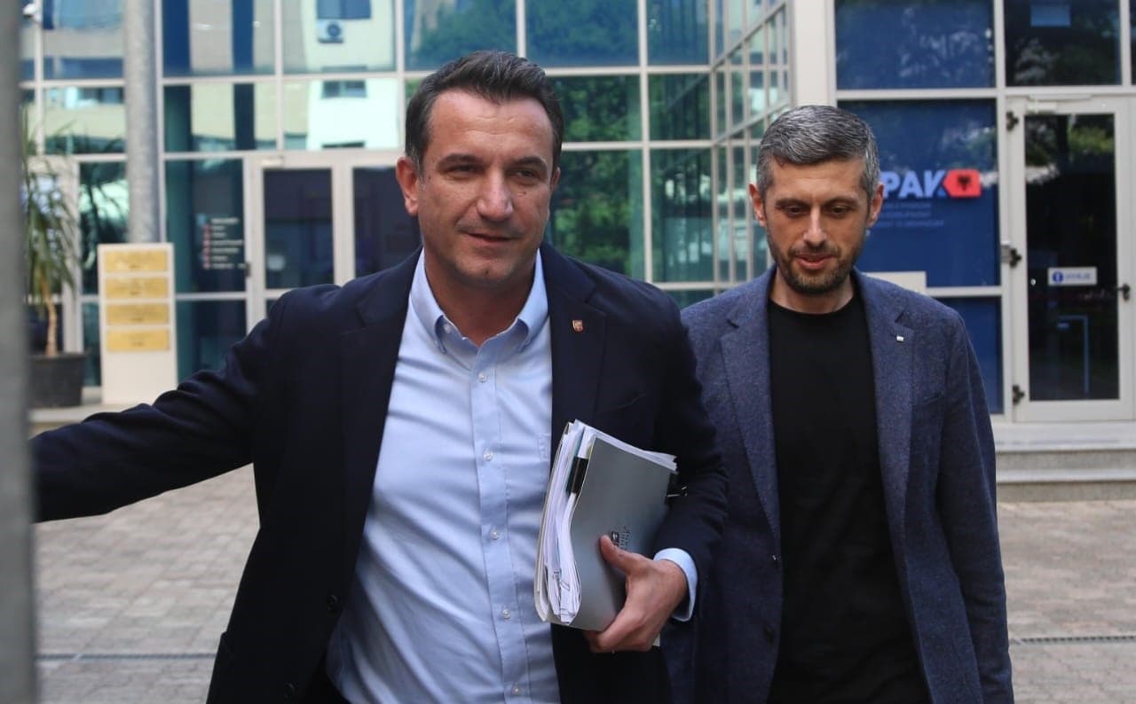 Artan Gjermeni do të jetë avokati i ri i Erion Veliajt