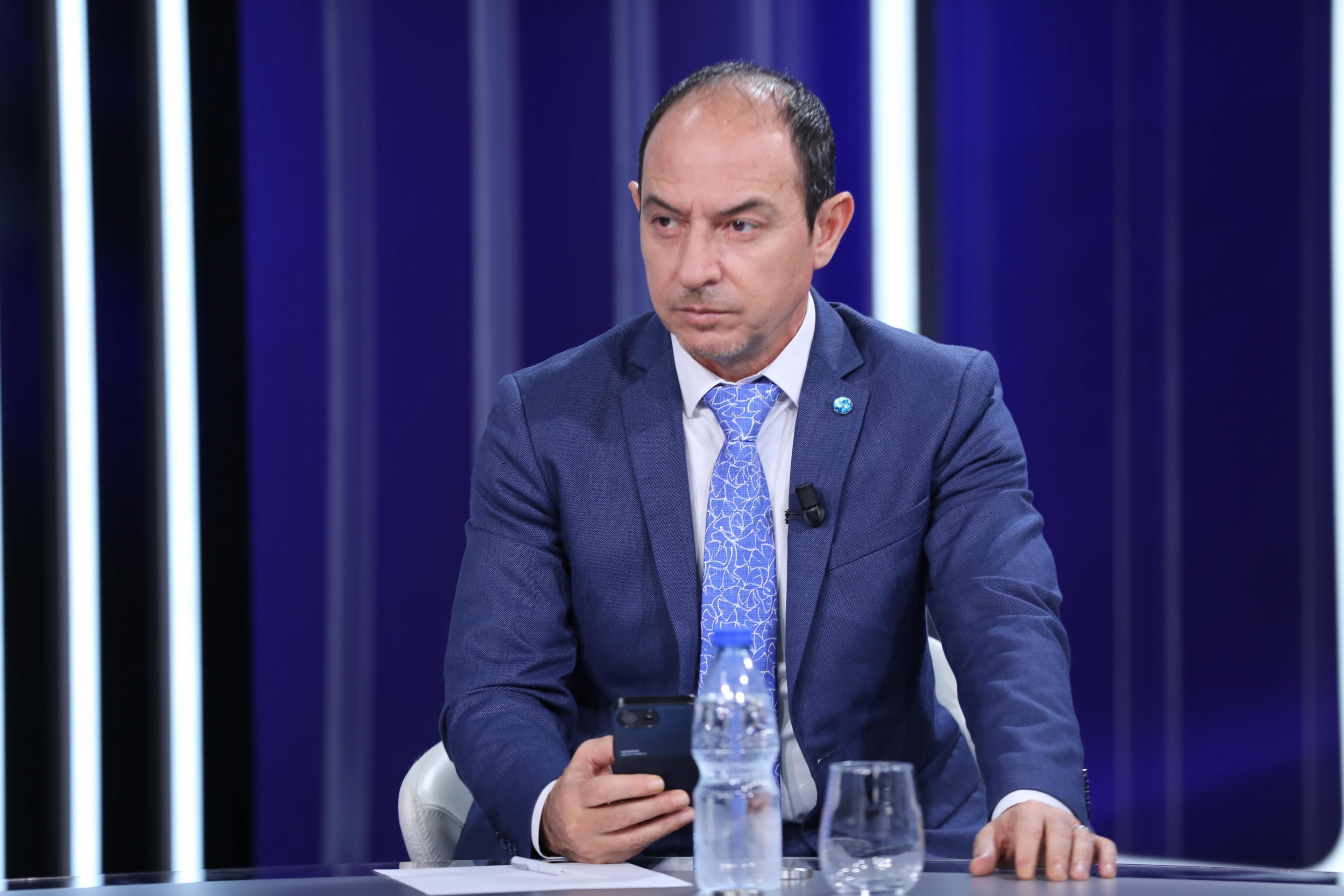 Lufta Ukrainë-Rusi, Gjinishi: Propozimi i Trump për paqe i jep më shumë të drejta Rusisë