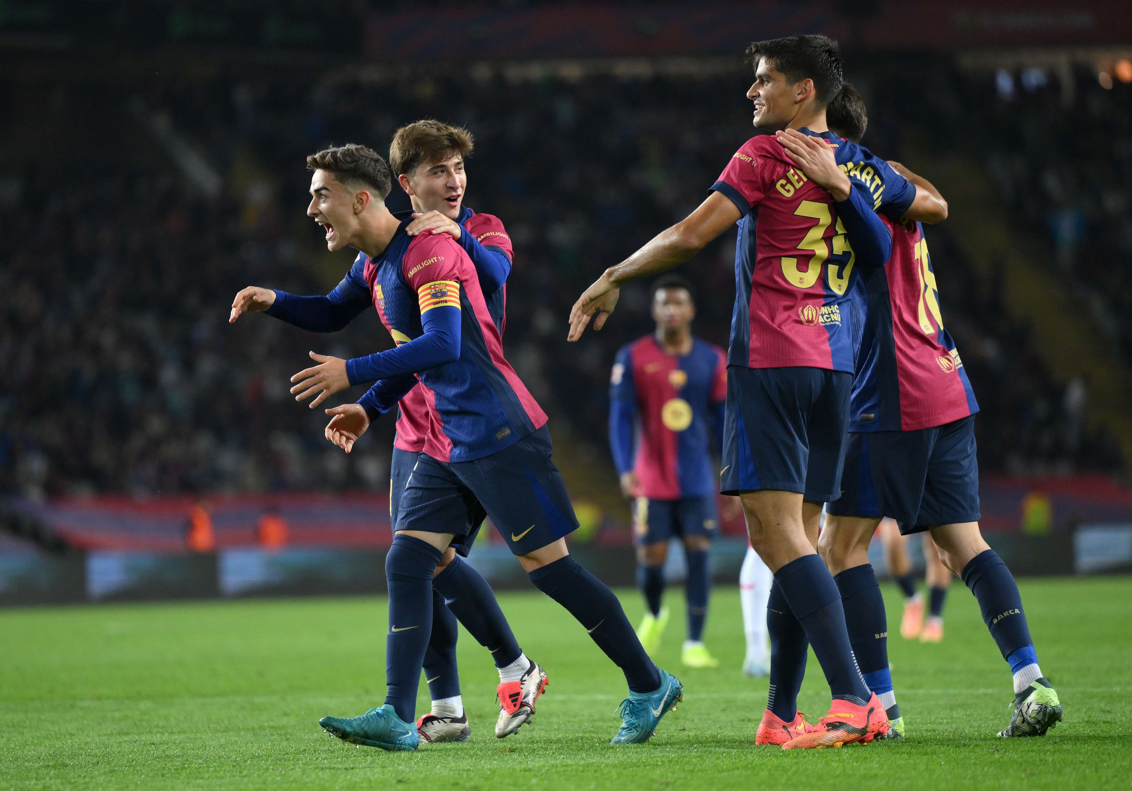 Barcelona, tre opsione për mbrojtjen