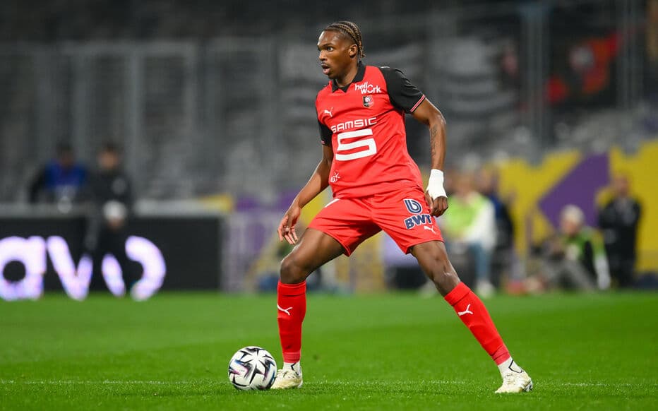 Chelsea, ofertë për mbrojtësin e Rennes