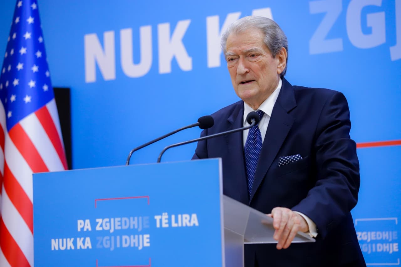 Përmbytjet, Berisha: Qeveria nuk shpall gjendjen e fatkeqësisë natyrore sepse nuk do të kompensojë qytetarët