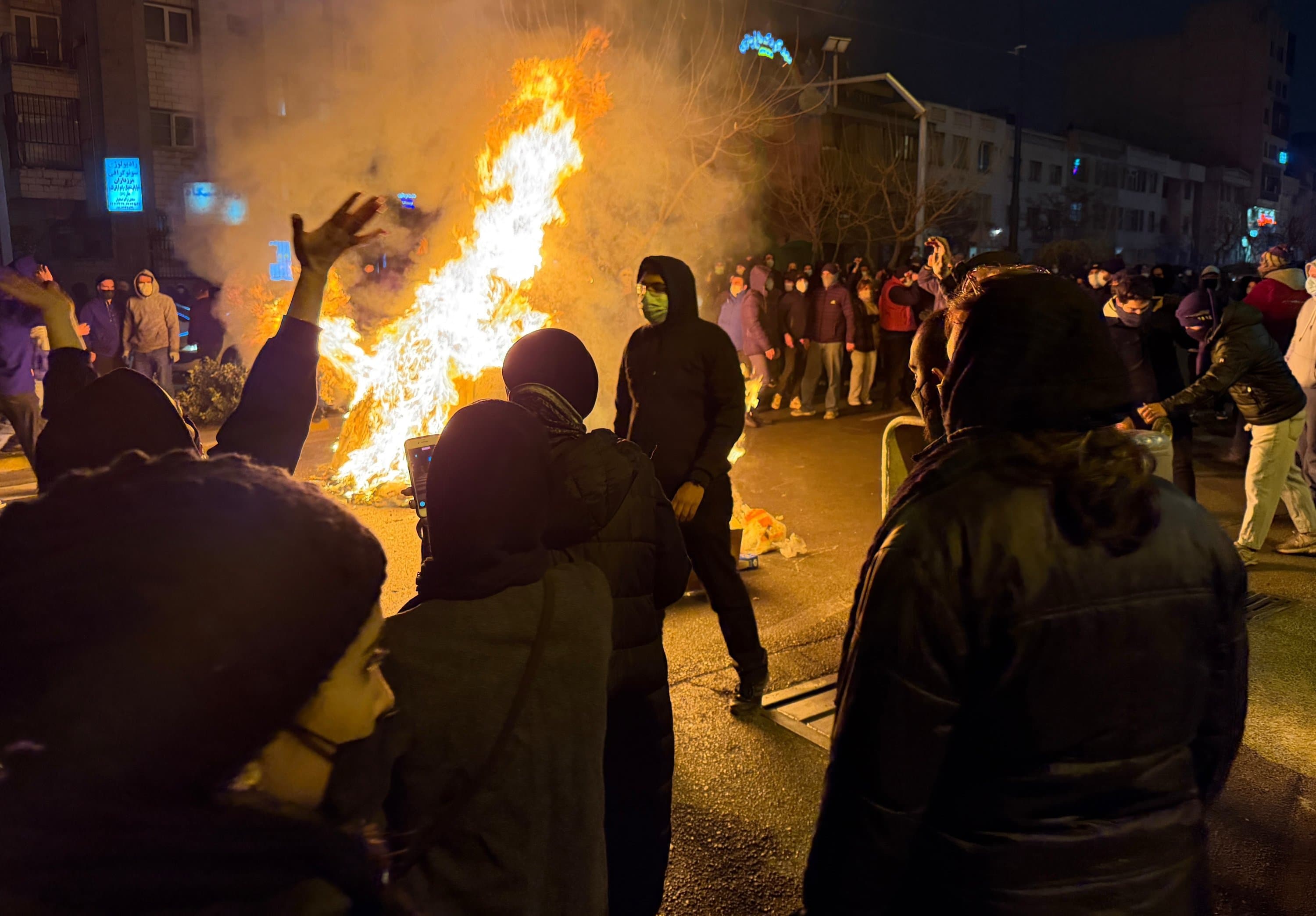 Televizioni shtetëror i Iranit nxjerr shifrat e të vrarëve në protesta
