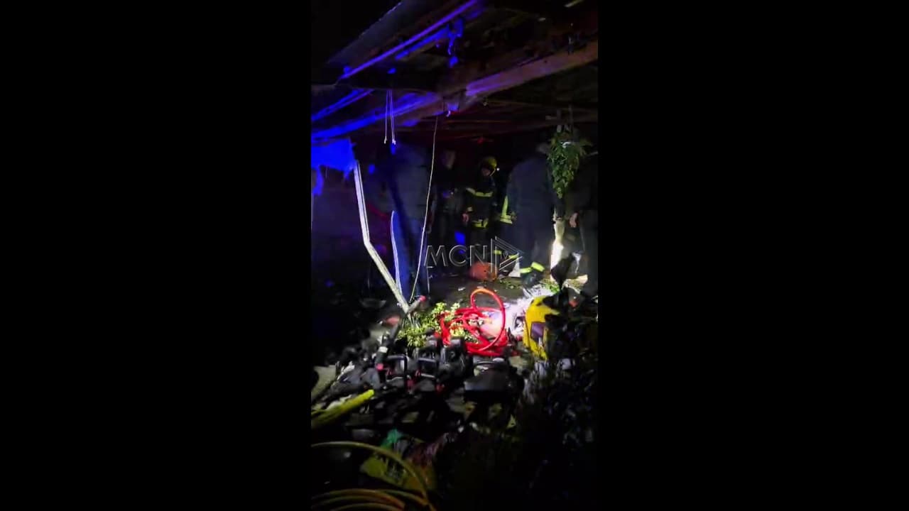 Makina ‘fluturon’ nga ura e Dajlanit, humb jetë 18 vjeçarja, plagoset shoferi (VIDEO)