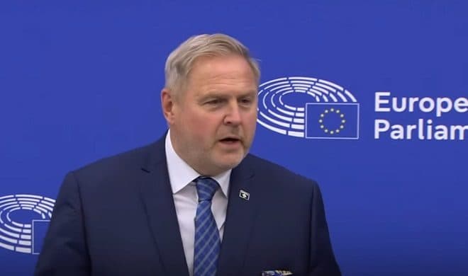 Publikohet draft-raporti nga raportuesi për Kosovën në Parlamentin Evropian: Vit i humbur nga ngërçi politik