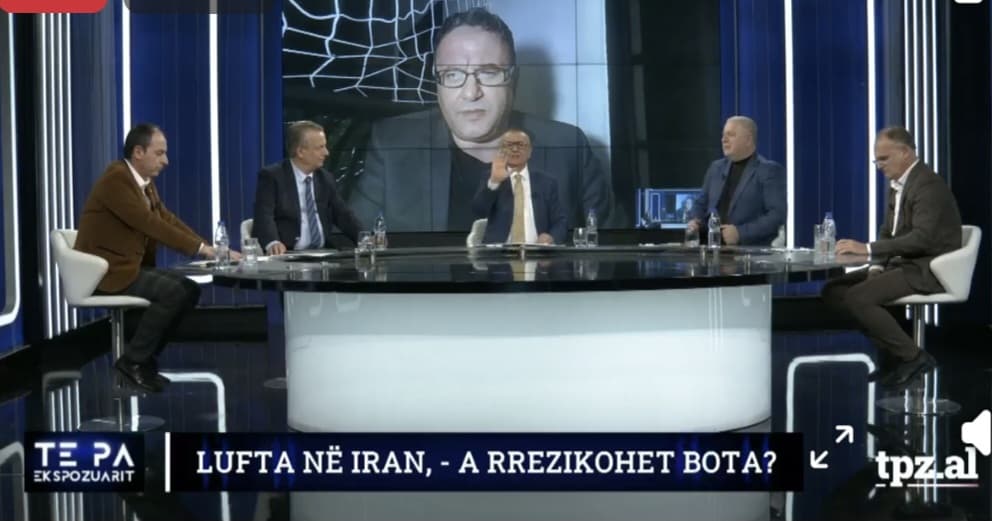 Lutja e pastorëve në zyrën Ovale drejtuar Zotit për forcat e armatosura amerikane/ Gjishiti: E rrezikshme