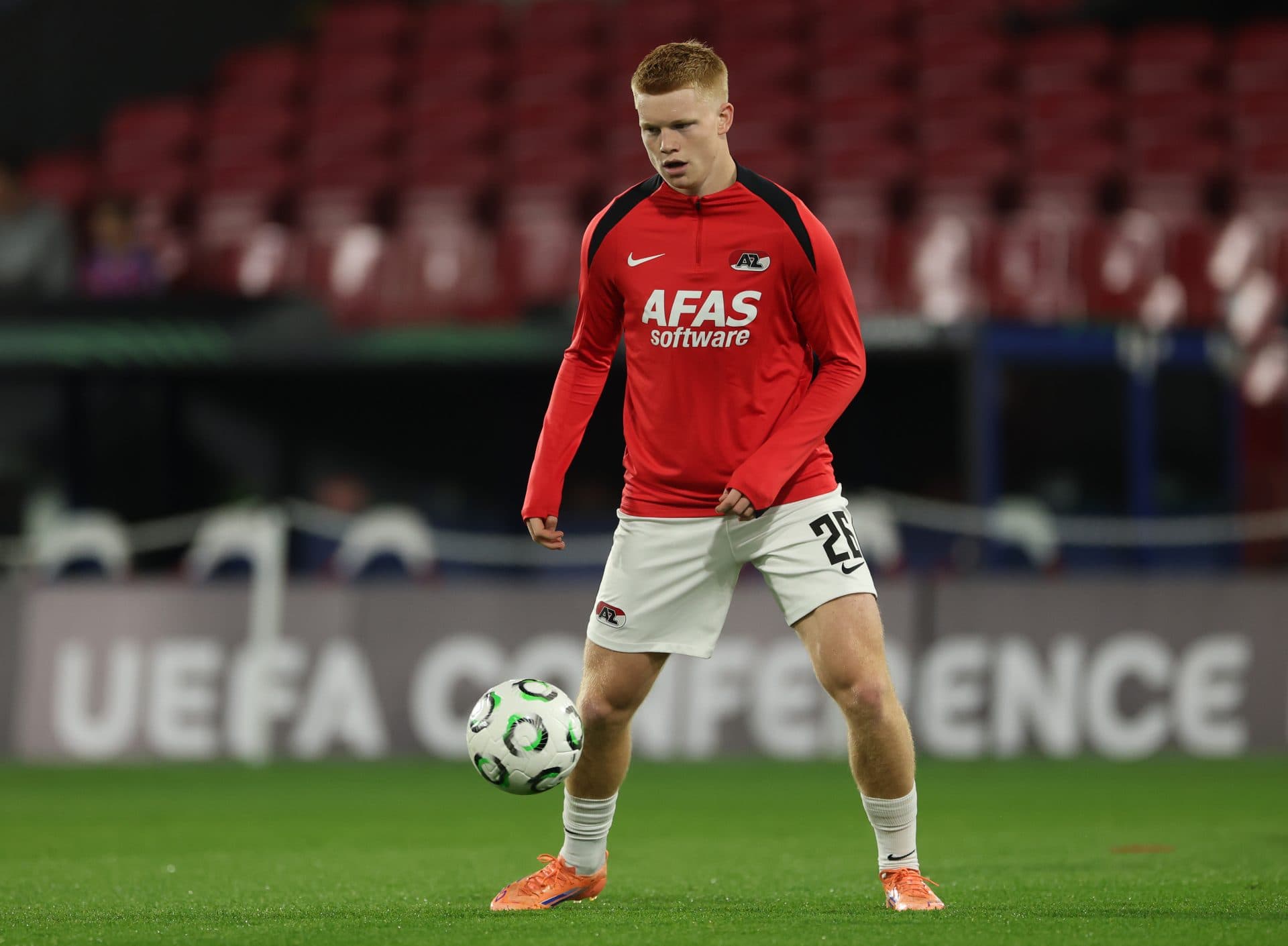 Atletico Madridi, gjen mesfushor tek Az Alkmaar