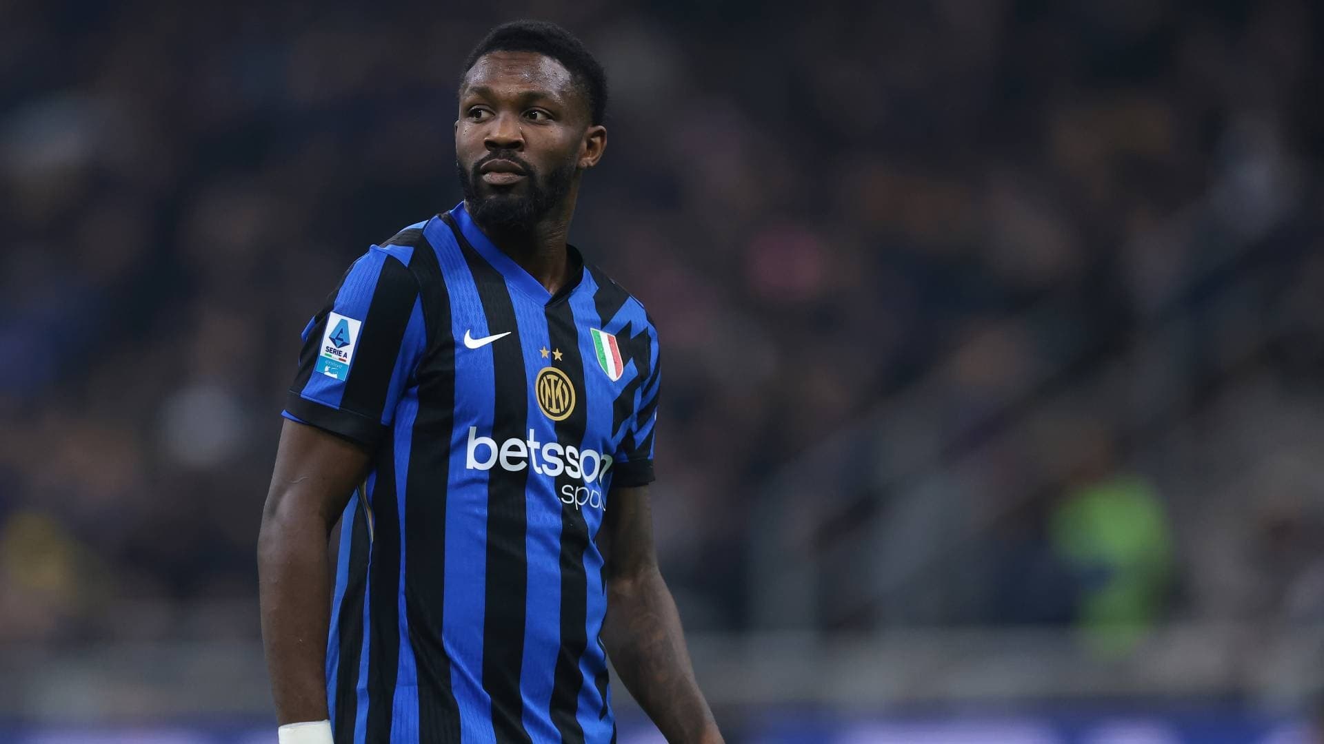 Barcelona, synon Marcus Thuram