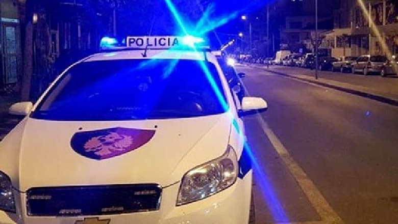 Me drogë në makinë dhe pa patentë/ Arrestohen dy persona, dyshohet se vodhën një market në Durrës