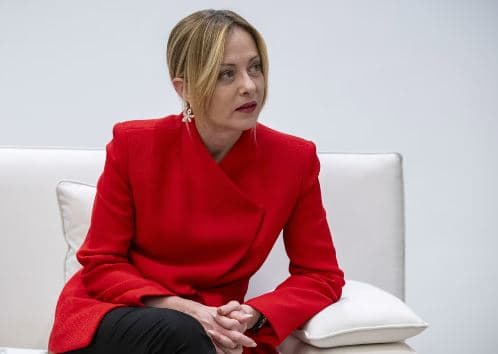 Karburanti dhe energjia në rrezik? Meloni paralajmëron nga Katari për pasojat e luftës