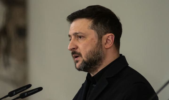 Zelensky: Lehtësimi i sanksioneve ndaj naftës ruse financon luftën kundër Ukrainës