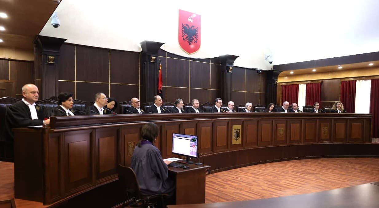 Rishikimi i praktikës për “arrest me burg”/ Kolegjet e Bashkuara të Gjykatës së Lartë diskutojnë ndryshimin