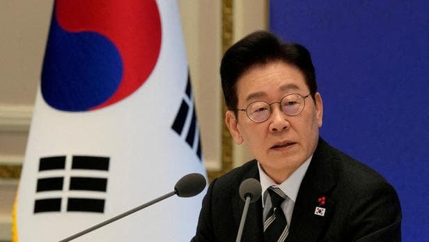 Koreja e Veriut lëshon disa raketa balistike drejt Detit të Japonisë
