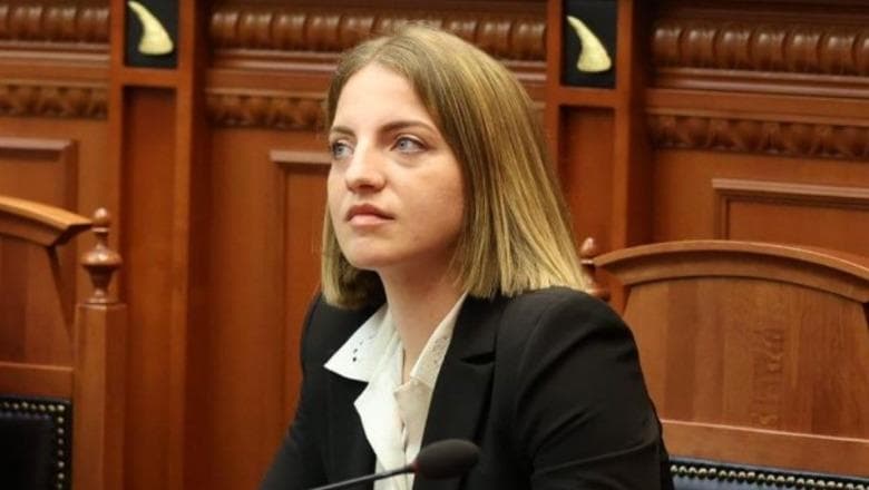 Iku nga PS, Koçeku mesazh Bajrave: Nëse familjes sime i preket një fije floku, s’iu lë pa shkatërruar