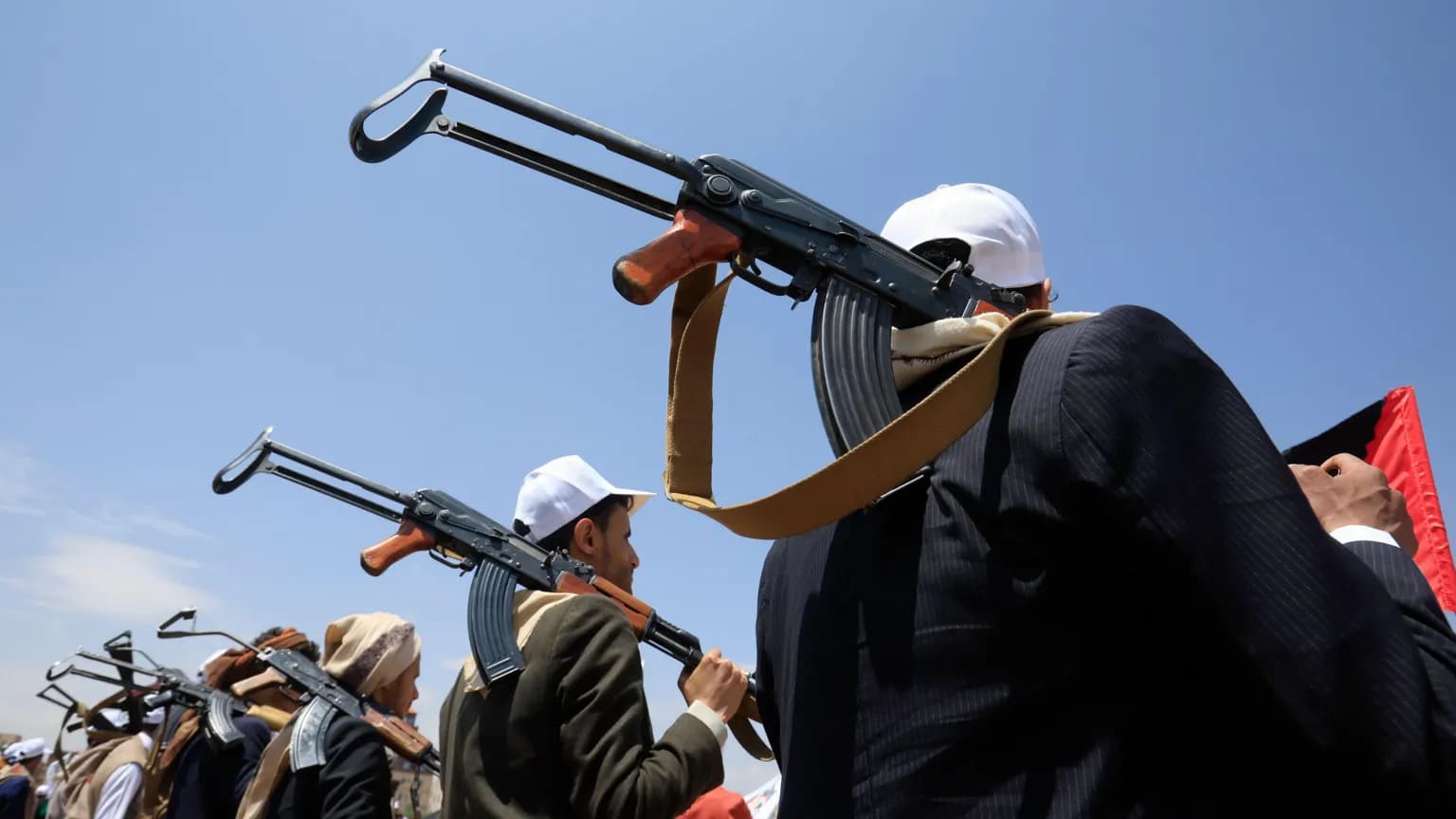 Huthit sulmojnë Arabinë Saudite, rriten sërish tensionet në Lindjen e Mesme