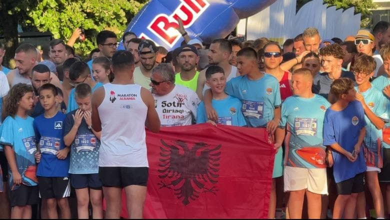 Pogradeci mirëpret Maratonën “Enkelana”, mbi 550 vrapues nga 30 vende të botës në garë