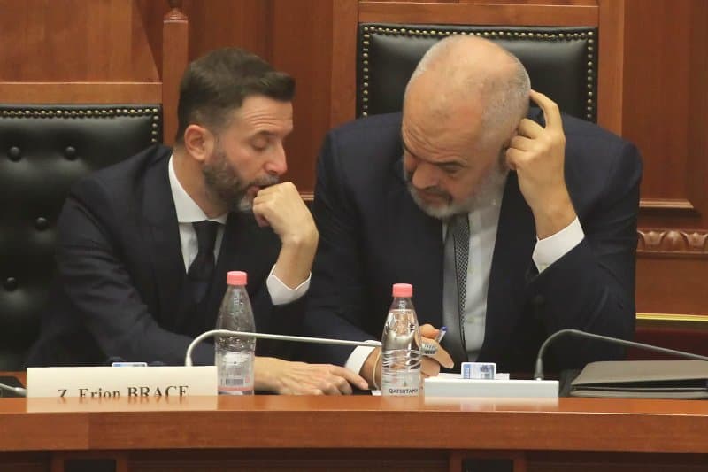 Vota për “Territorialen”/ Braçe: E bëra për mos tu larguar nga partia, Rama e ka të vështirë të lëshojë pushtet