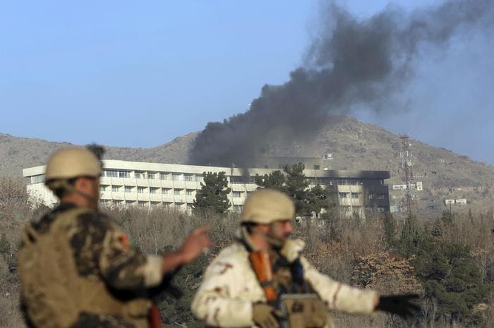 Kronika e një pengmarrjeje të paralajmëruar/ 12 orë tmerr dhe 5 viktima në një hotel në Kabul (FOTO)