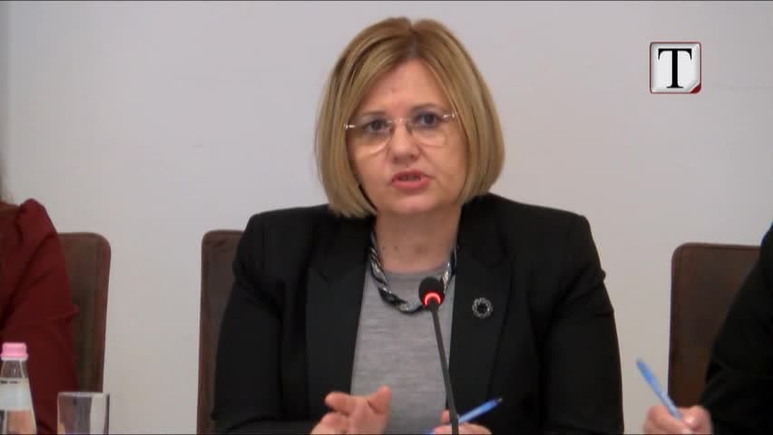 50.1% e bashkive nuk kanë asnjë administratore femër (VIDEO)