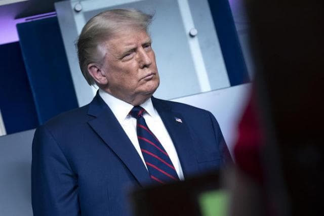 Twitter fshin sërish një postim të Donald Trump