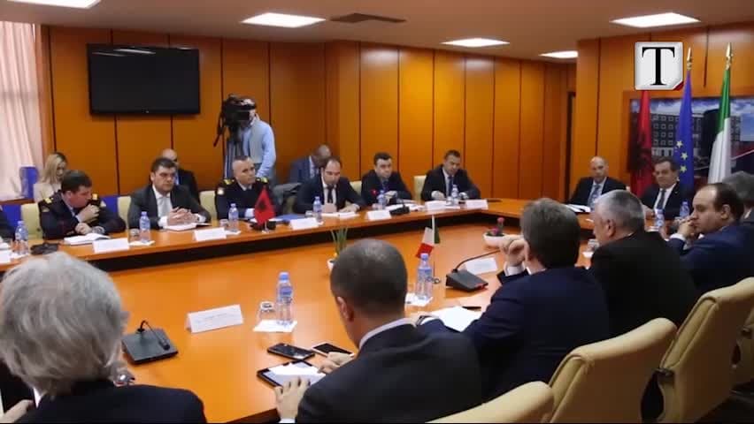 Antikanabisi, Italia nis monitorimin ajror në Shqipëri (VIDEO)