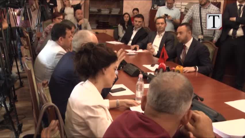 Audio-përgjimi, PS i kërkon PD-së “heshtje” deri në hapjen e negociatave (VIDEO)