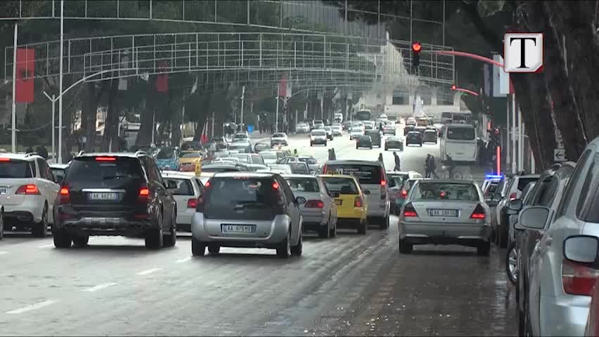 Deputeti gjerman: Negociatat me Shqipërinë, të parakohshme (VIDEO)
