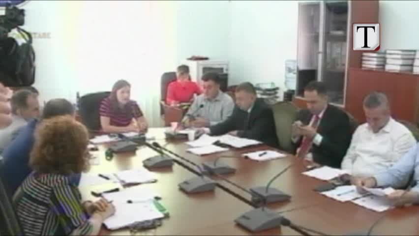 Kampi i azilantëve shqetëson Komisionin e Sigurisë (VIDEO)