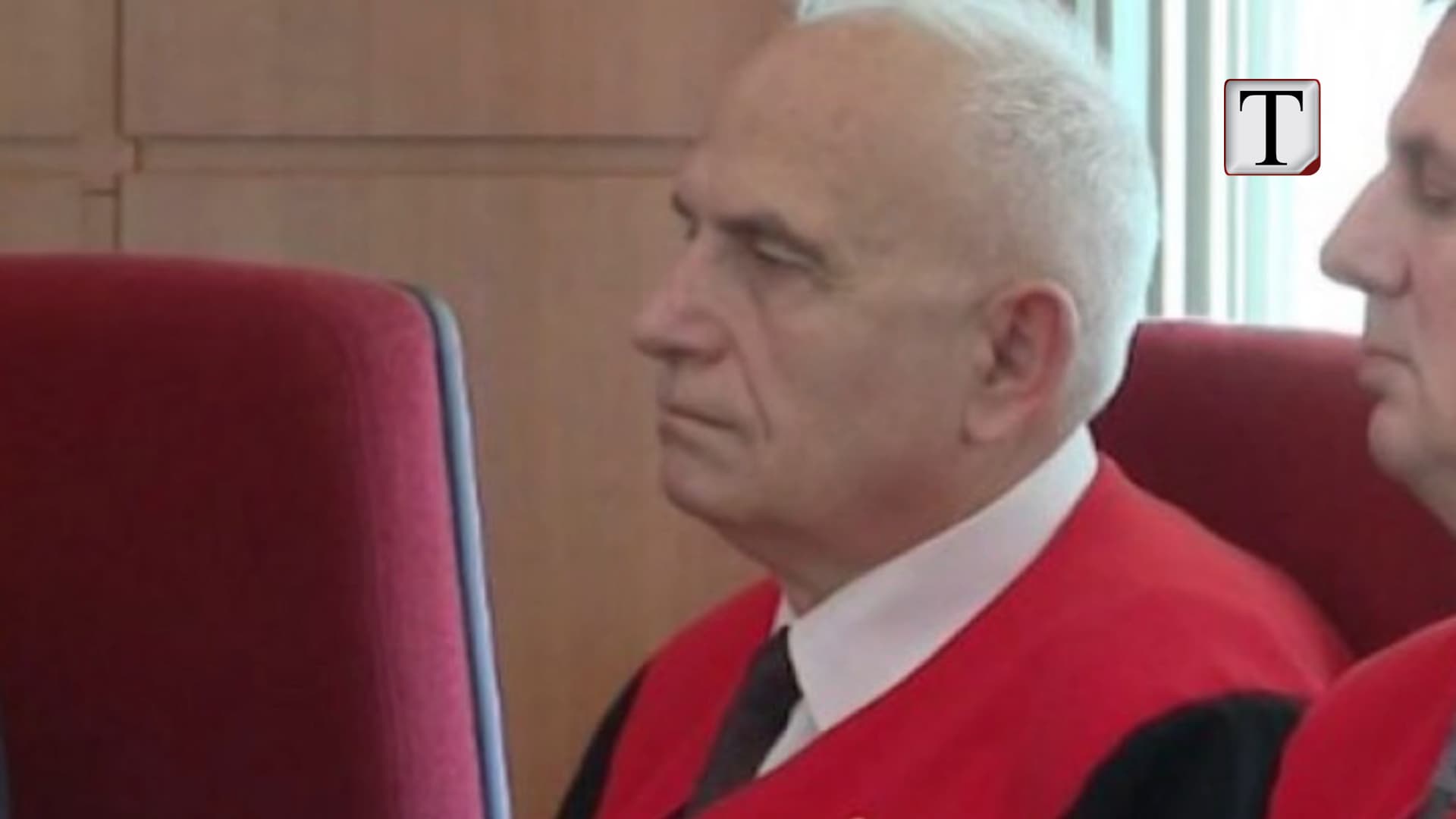 Kushtetuesja në kolaps, KPK shkarkon Gani Dizdarin (VIDEO)