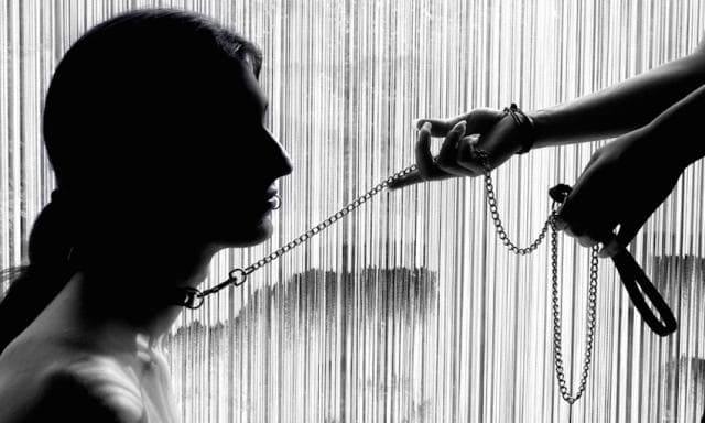 “Kinky”, ky lloj erotizmi që nuk njeh komplekse