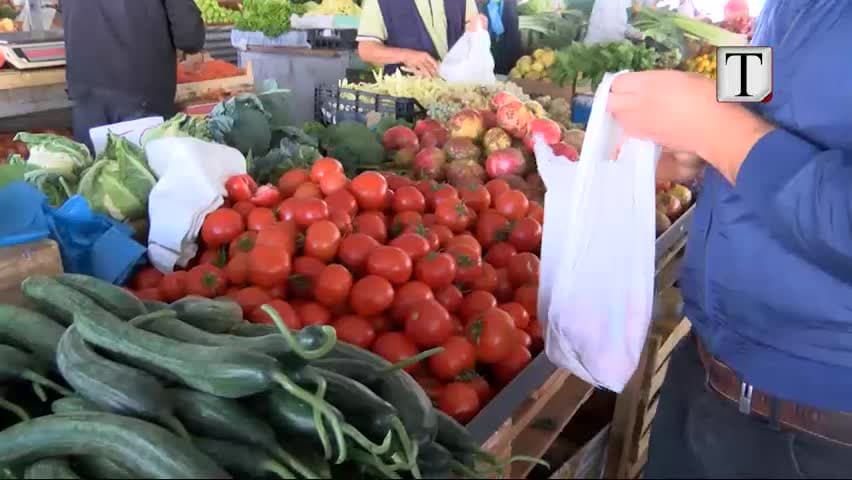 Ndalimi i përdorimit të qeseve dështoi, shtyhet deri në 2020-ën (VIDEO)