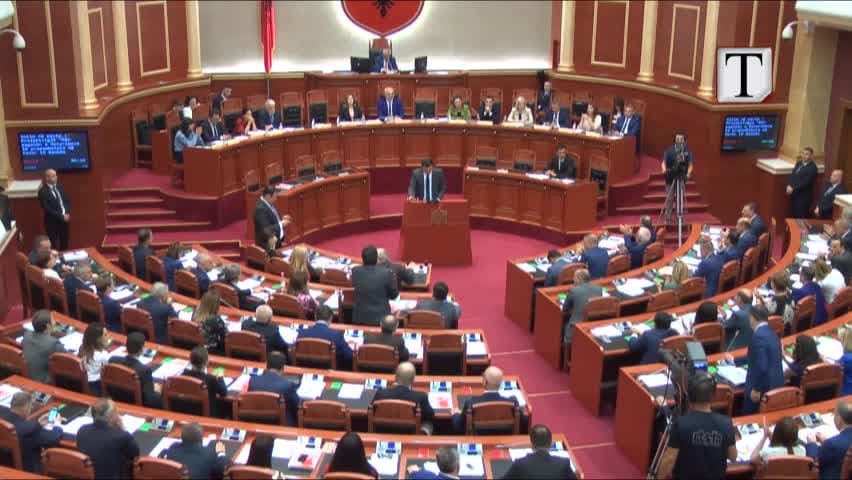Përçahet LSI? Haxhinasto dhe Naço votojnë projektligjet (VIDEO)