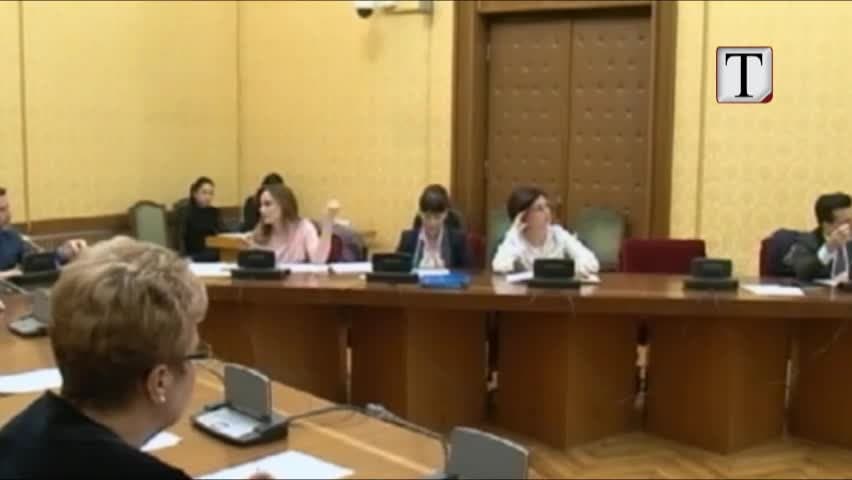 Paratë e vetingut, Shehajn dhe Braçen s’i mbajnë nervat (VIDEO)