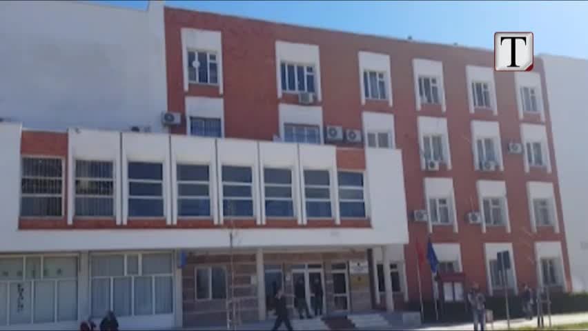 Protestuesit e arrestuar, Gjykata e Kukësit shtyn seancën (VIDEO)