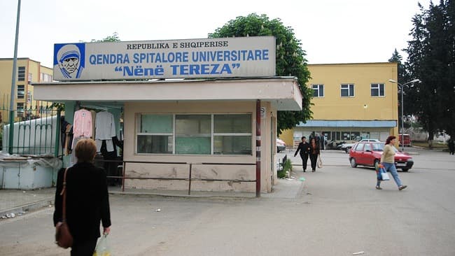Dhunohet mjeku i urgjencës, QSUT: Dhuna ndaj mjekëve, rast i përsëritur (VIDEO)