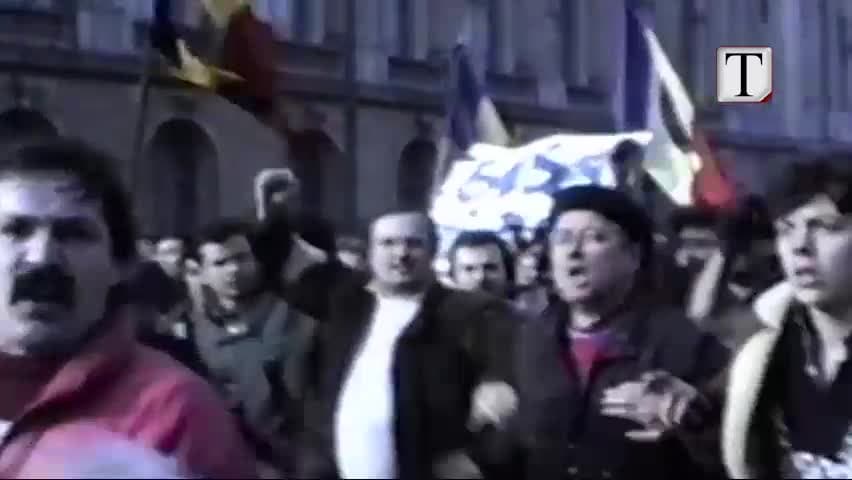Rumani, ish-presidenti Iliesku akuzohet për krime kundër njerëzimit (VIDEO)