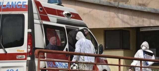 1 i vdekur dhe 36 raste të reja me COVID-19 në Maqedoninë e Veriut
