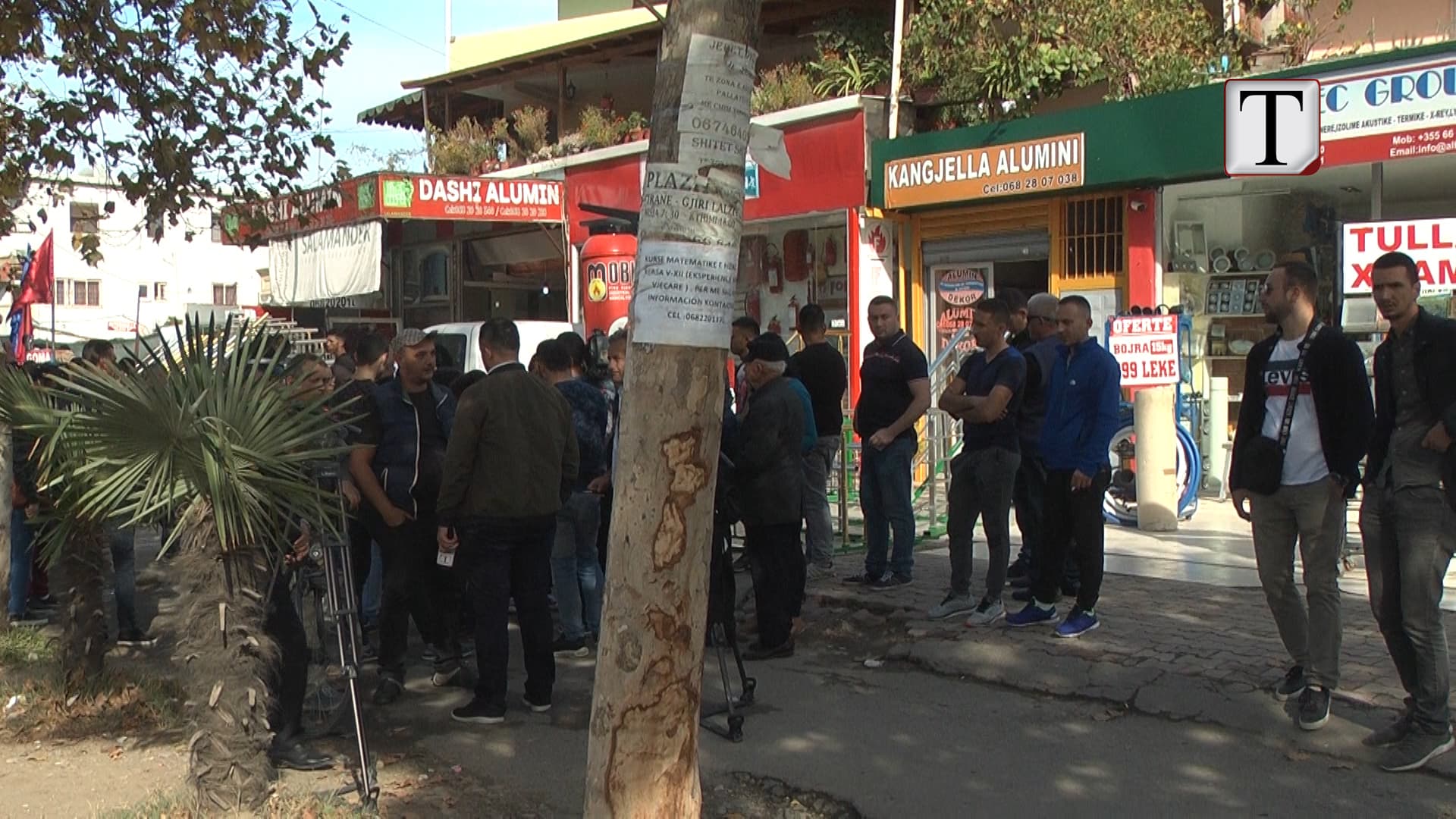Unaza e Madhe, 350 familje në protestë: Do na shembin shtëpitë (VIDEO)