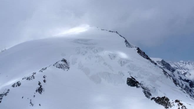 Kalojnë natën jashtë në Alpet zvicerane, humbin jetën 4 alpinistë, 5 të tjerë në gjendje kritikë