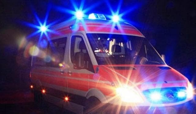 Makina përplas këmbësorin, me ugjencë në spital