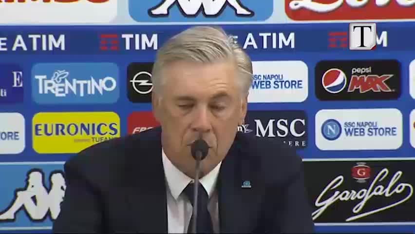 Juventus-Napoli, trajnerët “ndezin” sfidën (VIDEO)