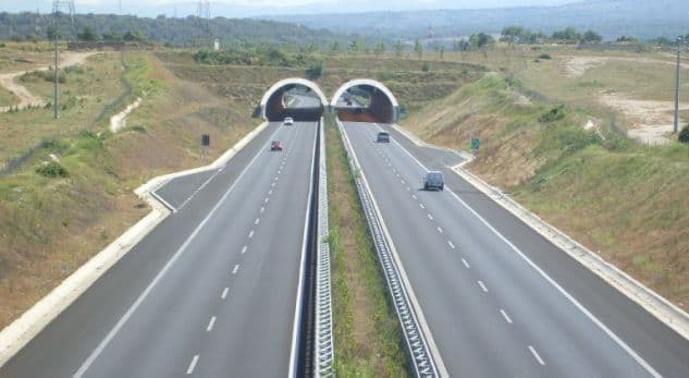 Nis ndërtimi i autostradës Prishtinë-Preshevë (VIDEO)