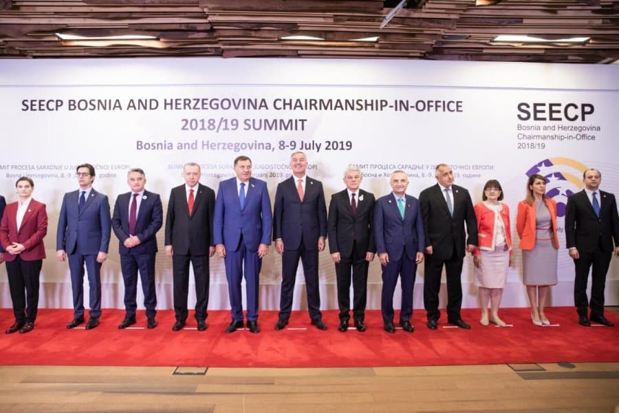 Samiti i SEECP/ Meta: Kosova shtet i pavarur, të trajtohet me respekt, reagon kryeministrja serbe Brnabiç (Foto/ VIDEO)