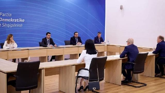 Basha takim me përfaqësues të Dhomës Amerikane të Tregtisë: Në Shqipëri trajtim i pandershëm i investitorëve