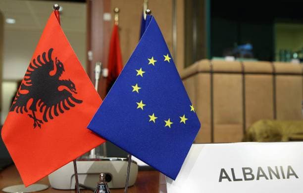 Delegacioni i BE-së: Demokracia moderne nuk e toleron dhunën