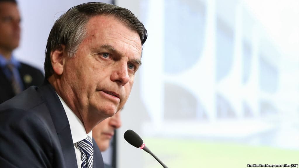Brazil, presidenti lehtëson procedurat për blerjen e armëve nga qytetarët